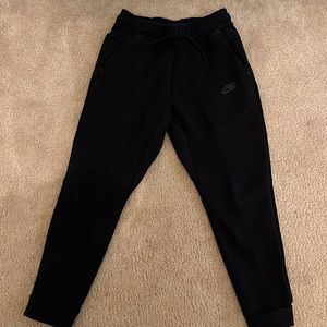 Nike tech pants(Black) size M